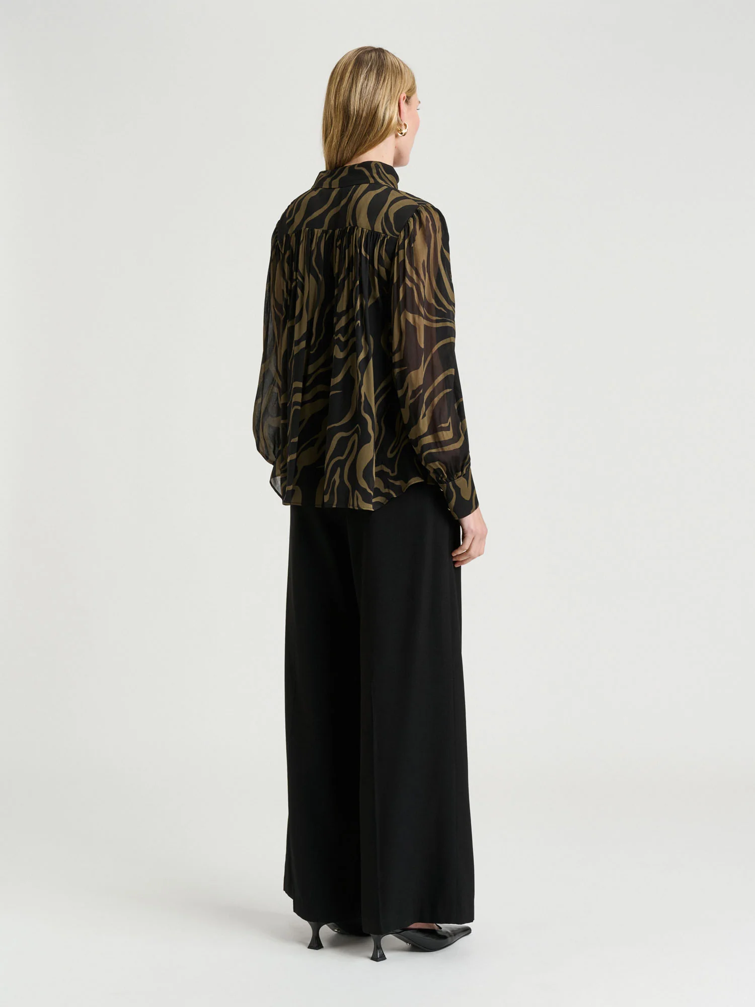 ABSTRACT ZEBRA GEORGETTE BLOUSE - Image 4