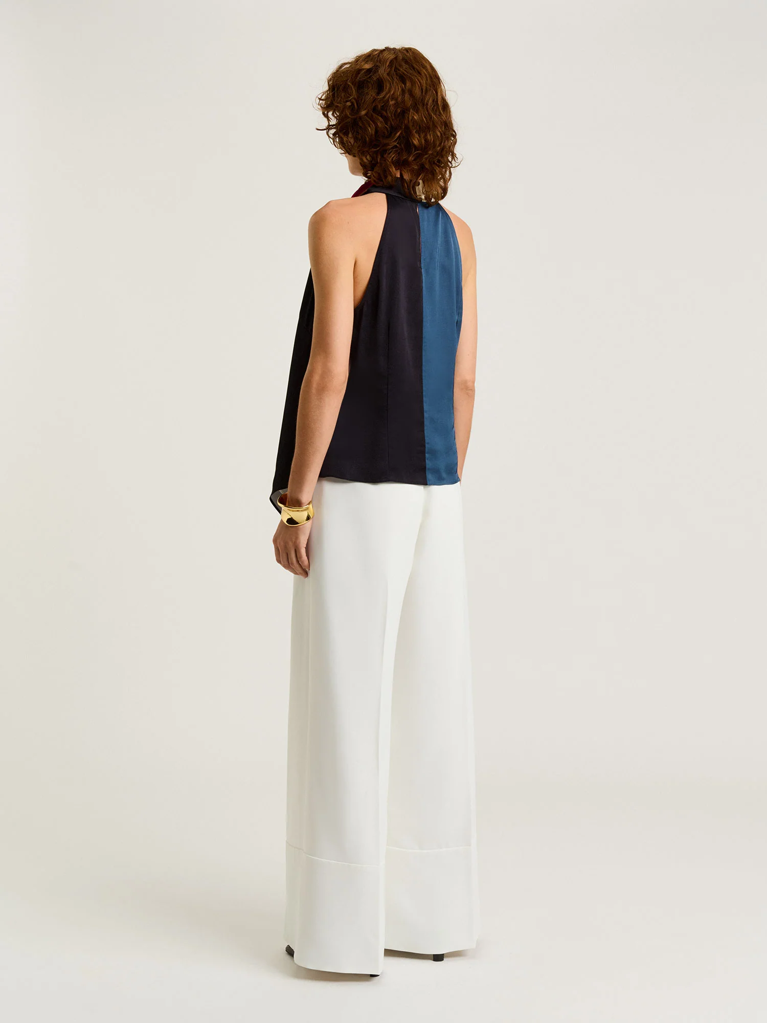 BLOWN UP FLORAL SATIN HALTER TOP - Image 5