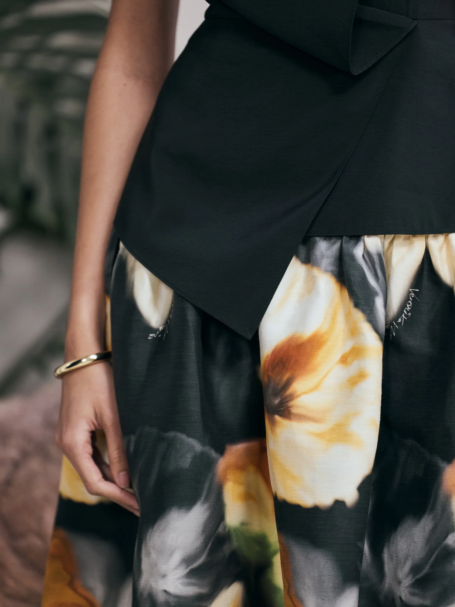BOTANICAL FLORAL GATHERED MIDI SKIRT - Image 7