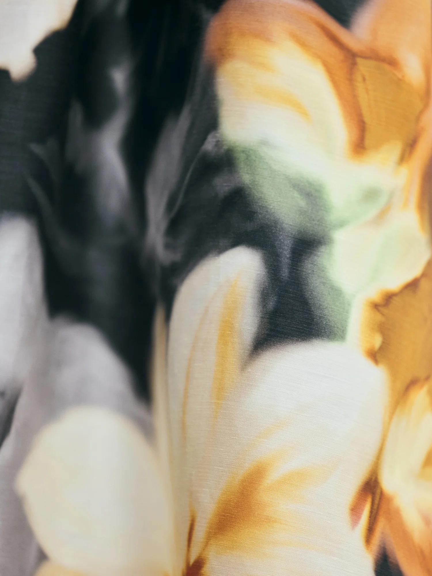 BOTANICAL FLORAL V NECK MIDI DRESS - Image 5