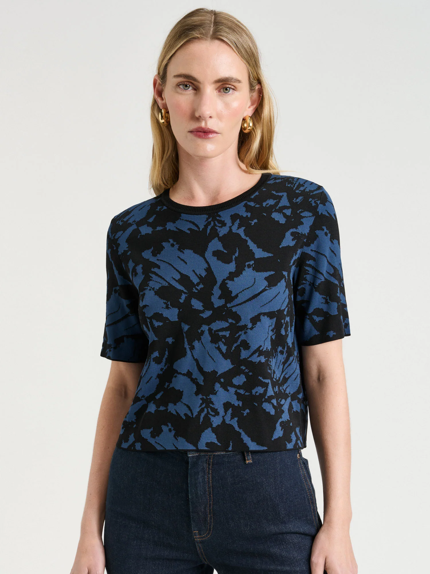 BUTTERFLY JACQUARD KNIT TEE
