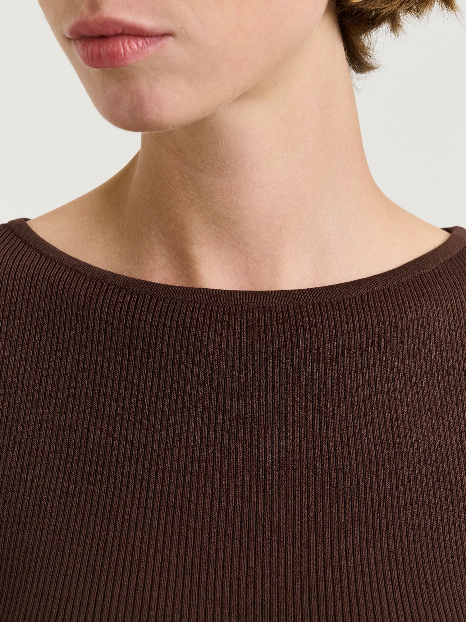 CHOCOLATE RIBBED CAP SLEEVE BOAT NECK KNIT - Image 3