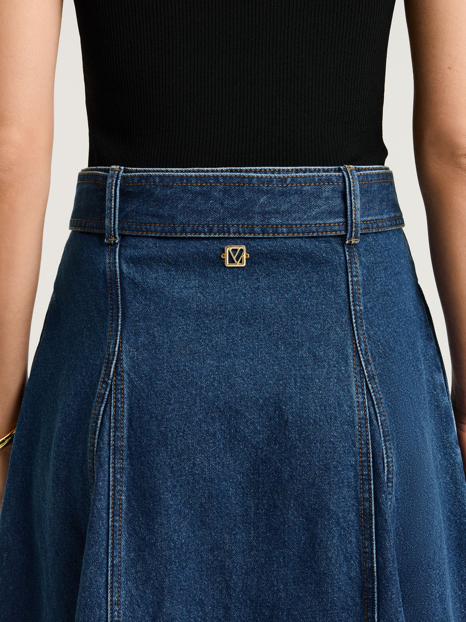 COTTON DENIM BELTED MIDI SKIRT - Image 4