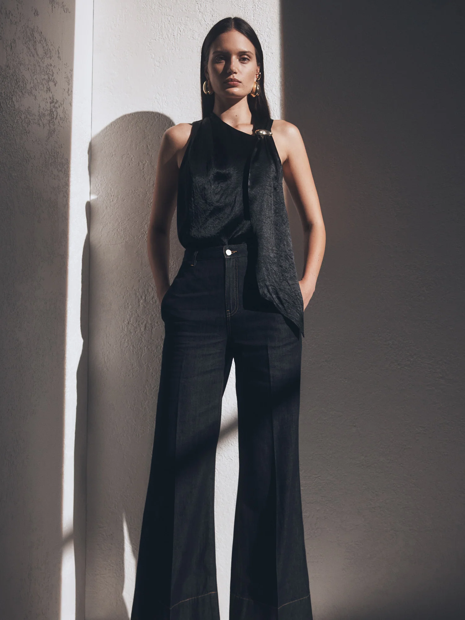 CRUSHED ACETATE TIE NECK TOP - Image 7
