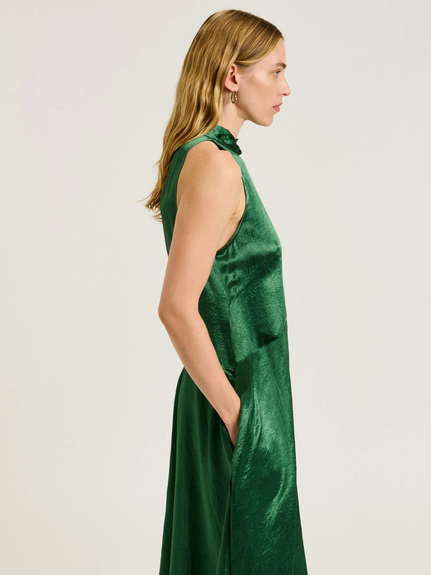 CRUSHED ACETATE TRAPEZE DRESS - Image 8