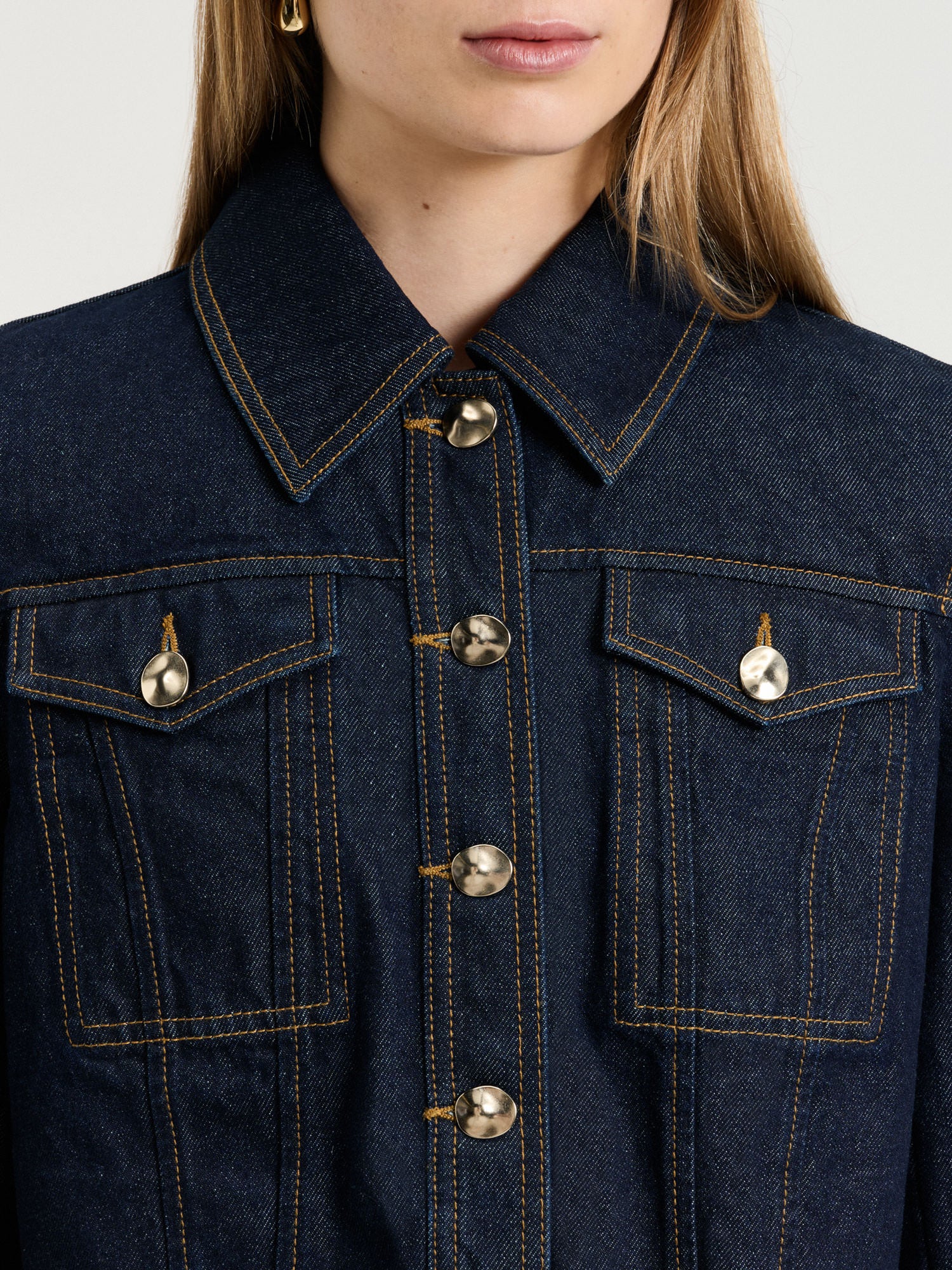 DARK INDIGO DENIM JACKET - Image 3