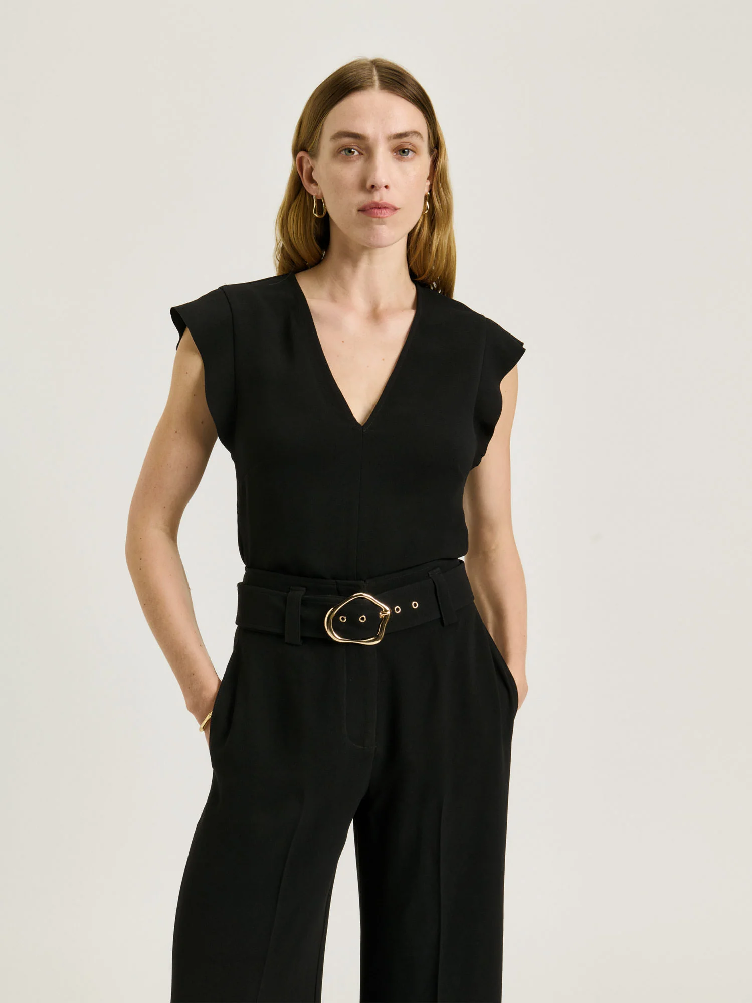 DOUBLE CREPE V NECK TOP - Image 7