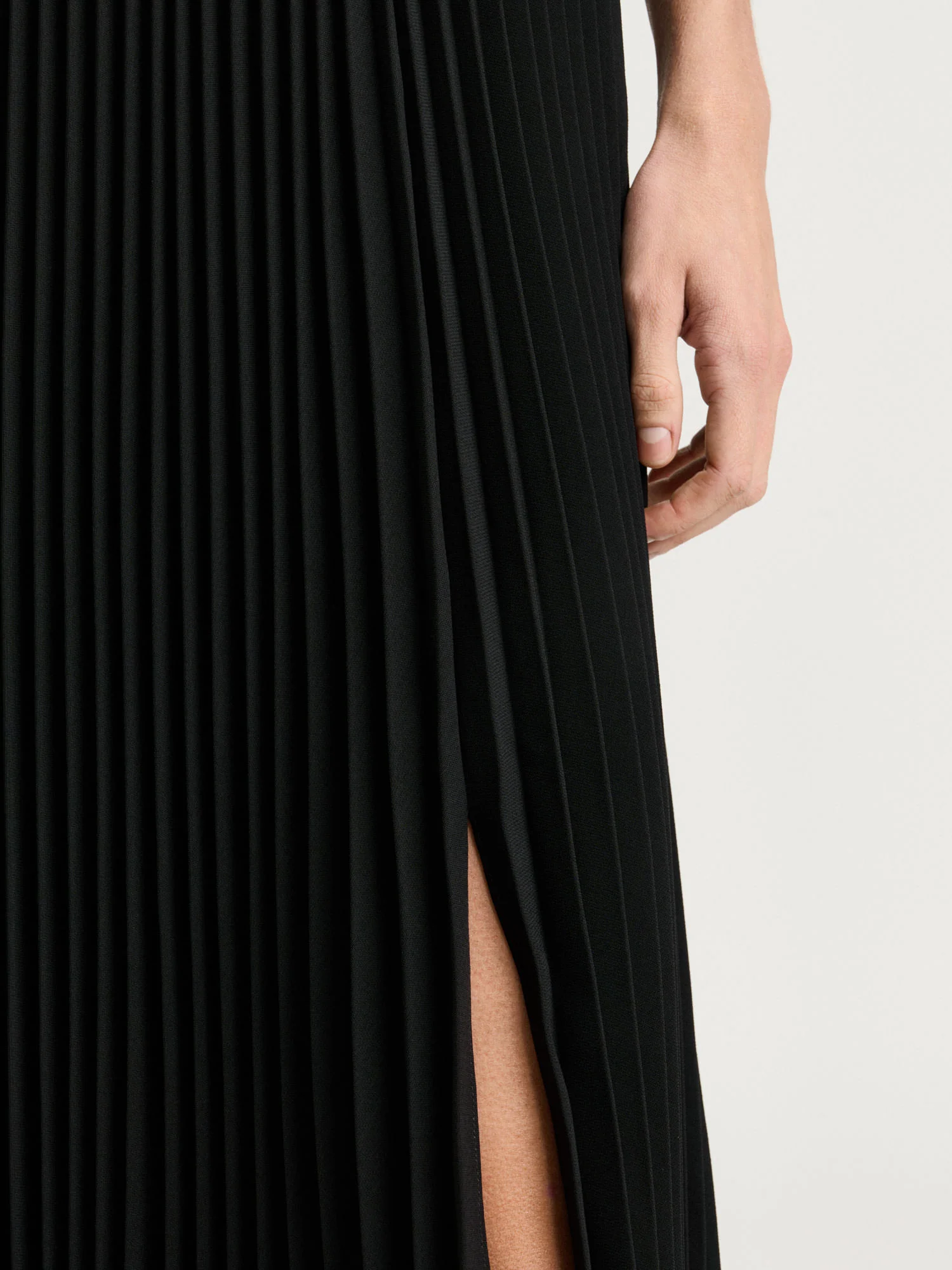 DOUBLE WEAVE PLEATED SKIRT - Image 3