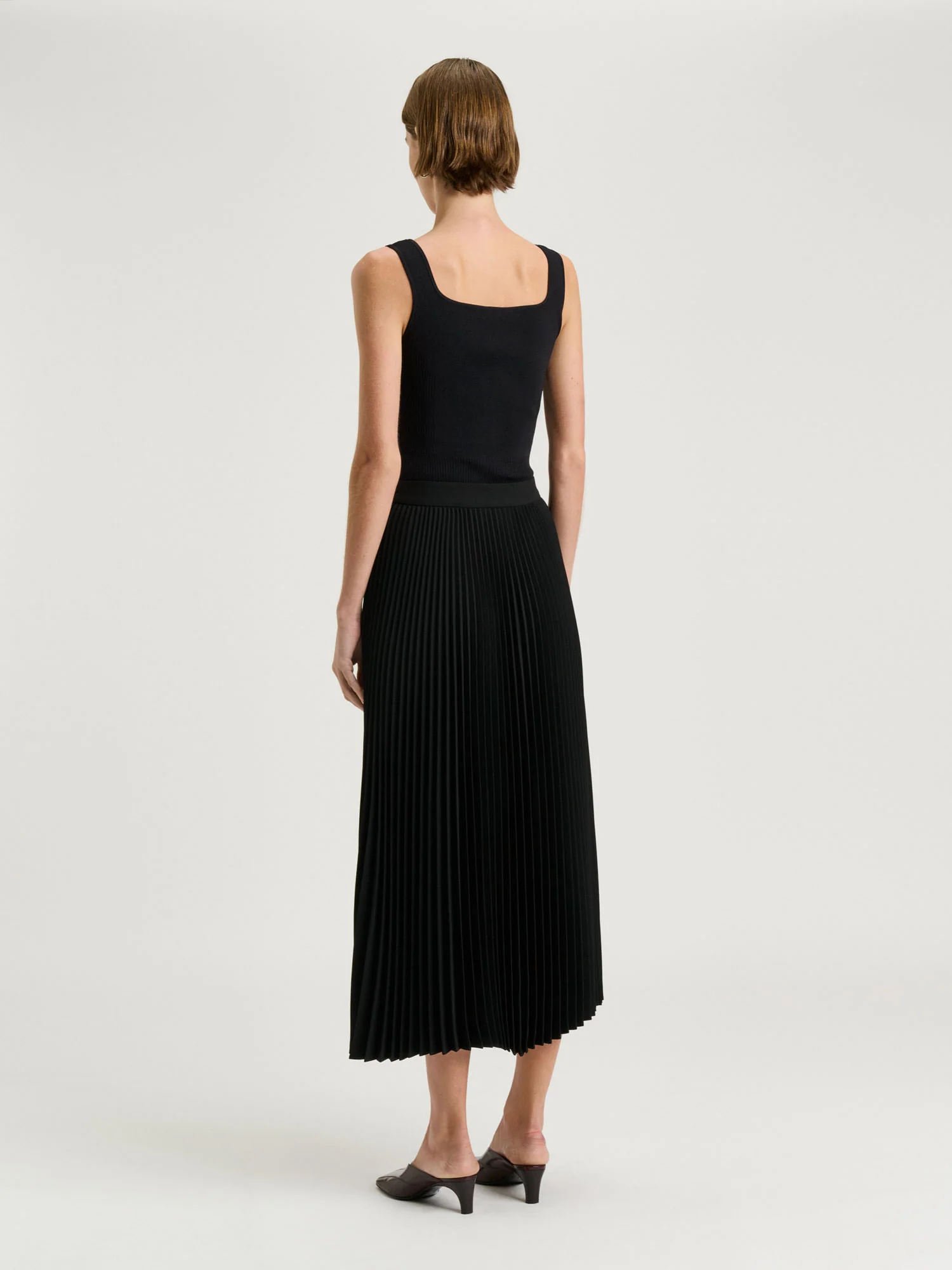 DOUBLE WEAVE PLEATED SKIRT - Image 4