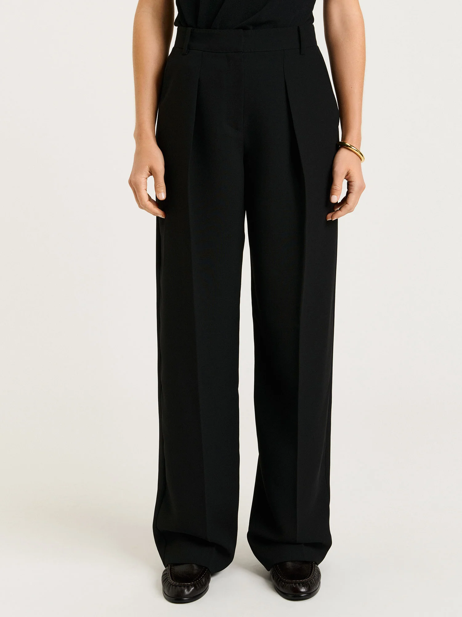 DOUBLE WEAVE SOFT BARREL LEG PANT - Image 3