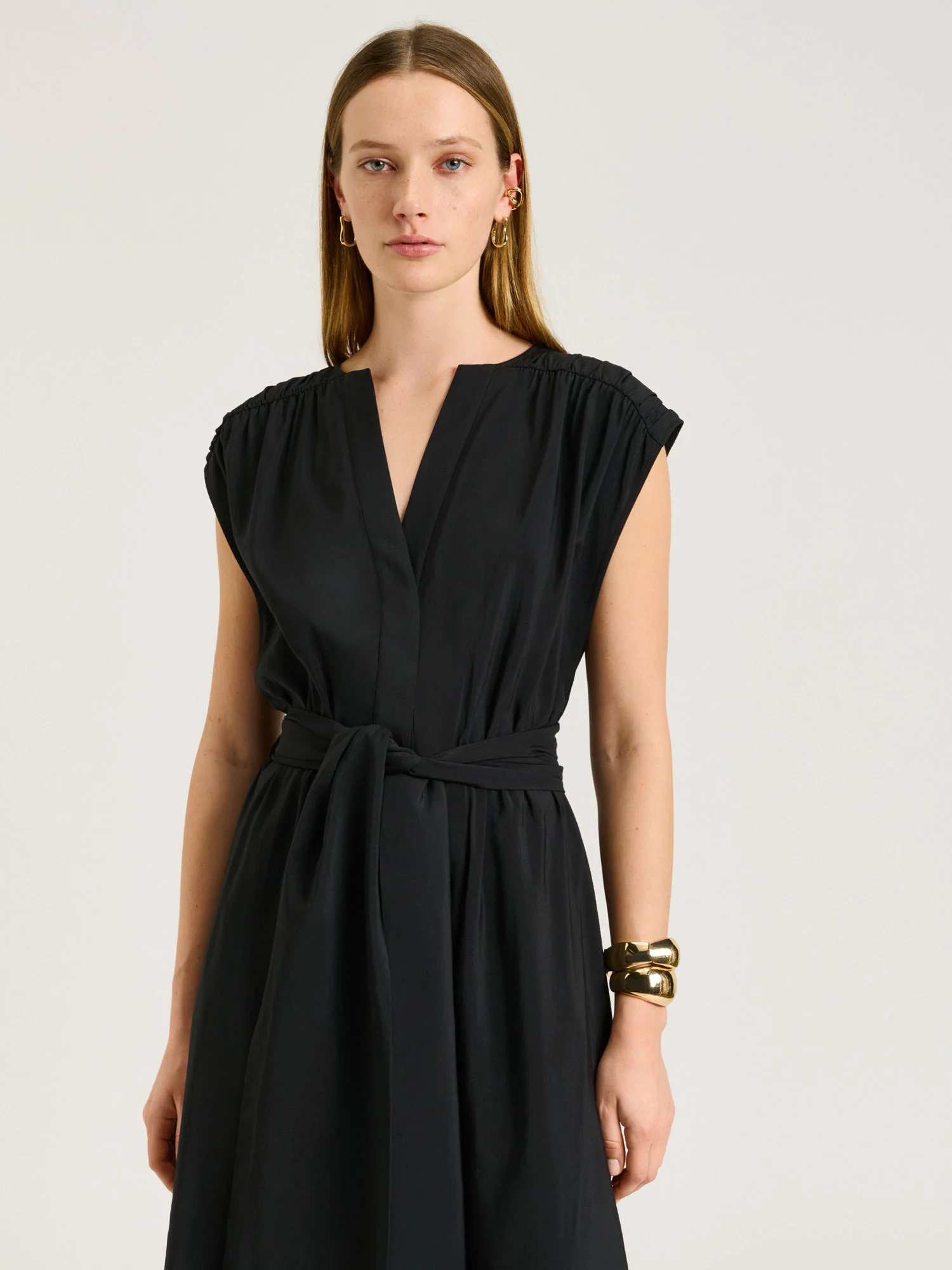 DRAPEY MODAL BLEND GATHERED TIE WAIST DRESS - Image 2