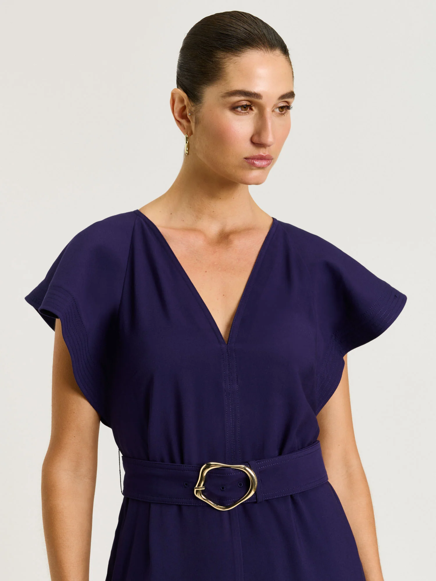 DRAPEY VISCOSE TWILL V NECK JUMPSUIT - Image 5