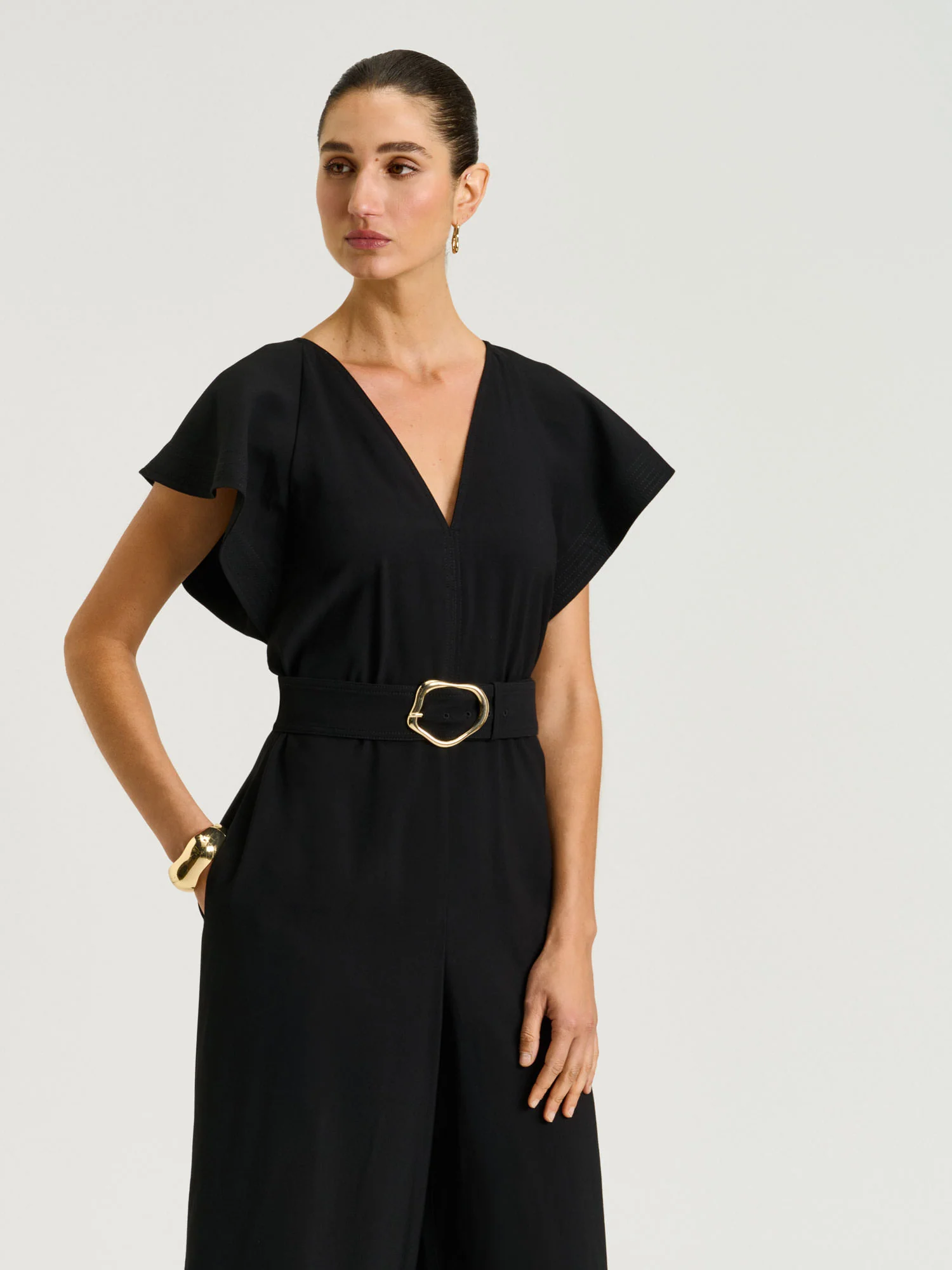DRAPEY VISCOSE TWILL V NECK JUMPSUIT - Image 8