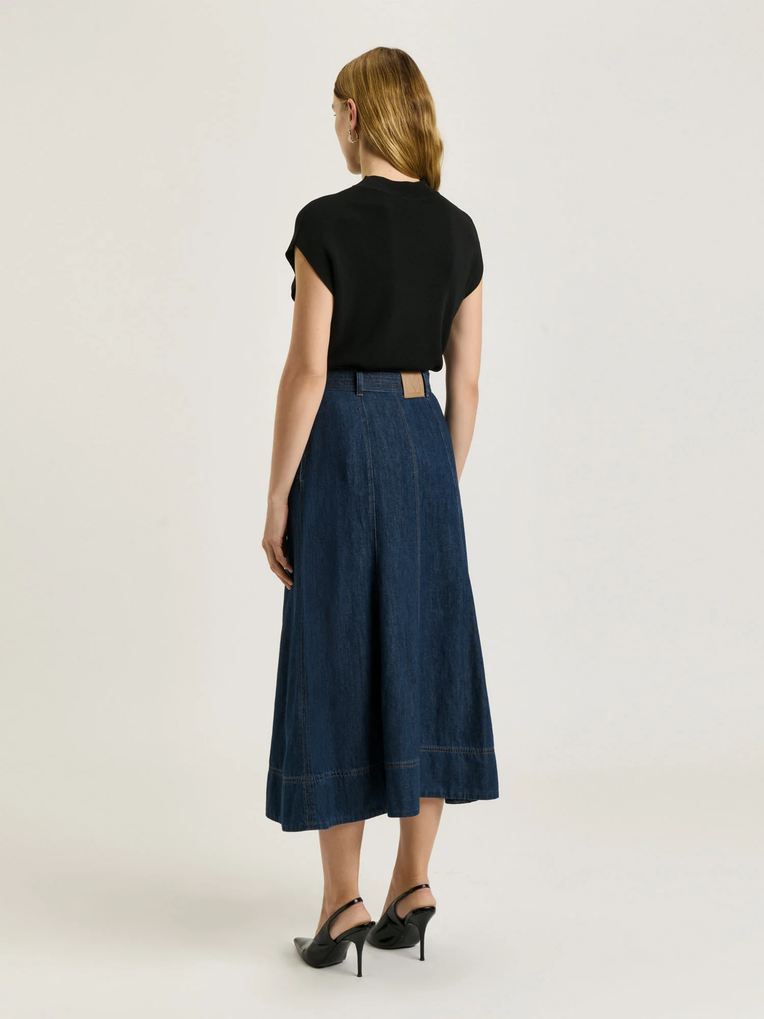 DROP SHOULDER FUNNEL NECK KNIT - Image 11