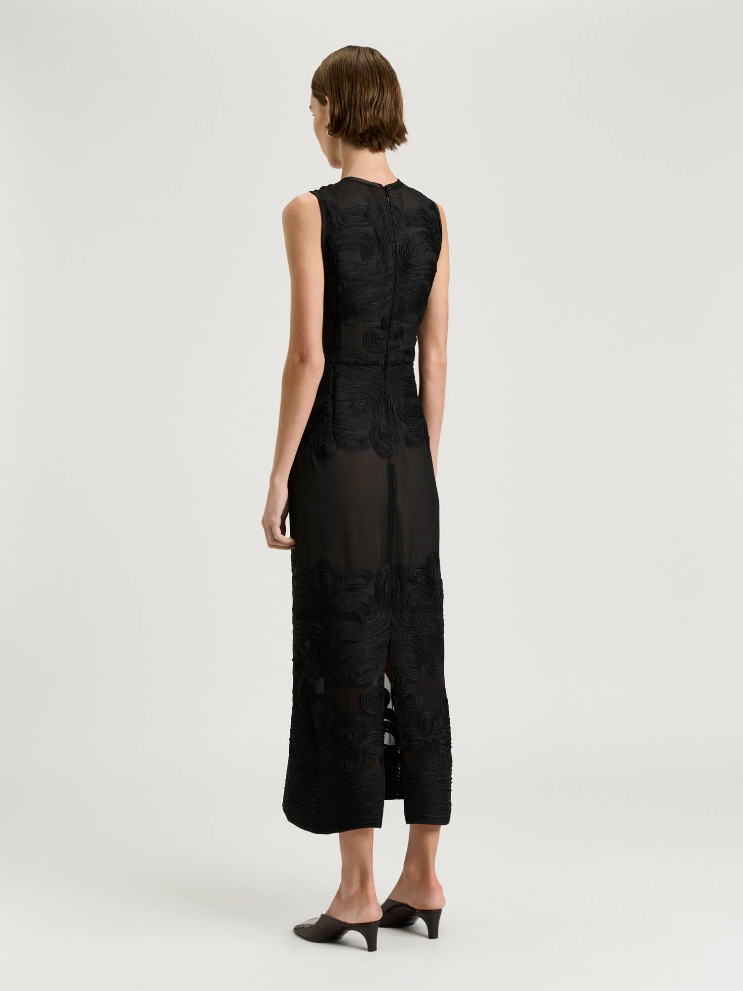 EMBELLISHED GEORGETTE COLUMN DRESS - Image 4