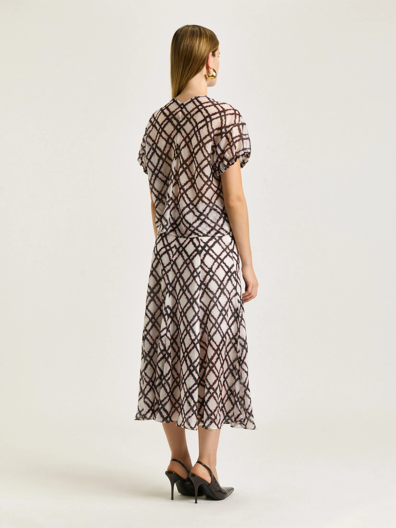 IKAT CHECK GATHERED SLEEVE TOP - Image 3