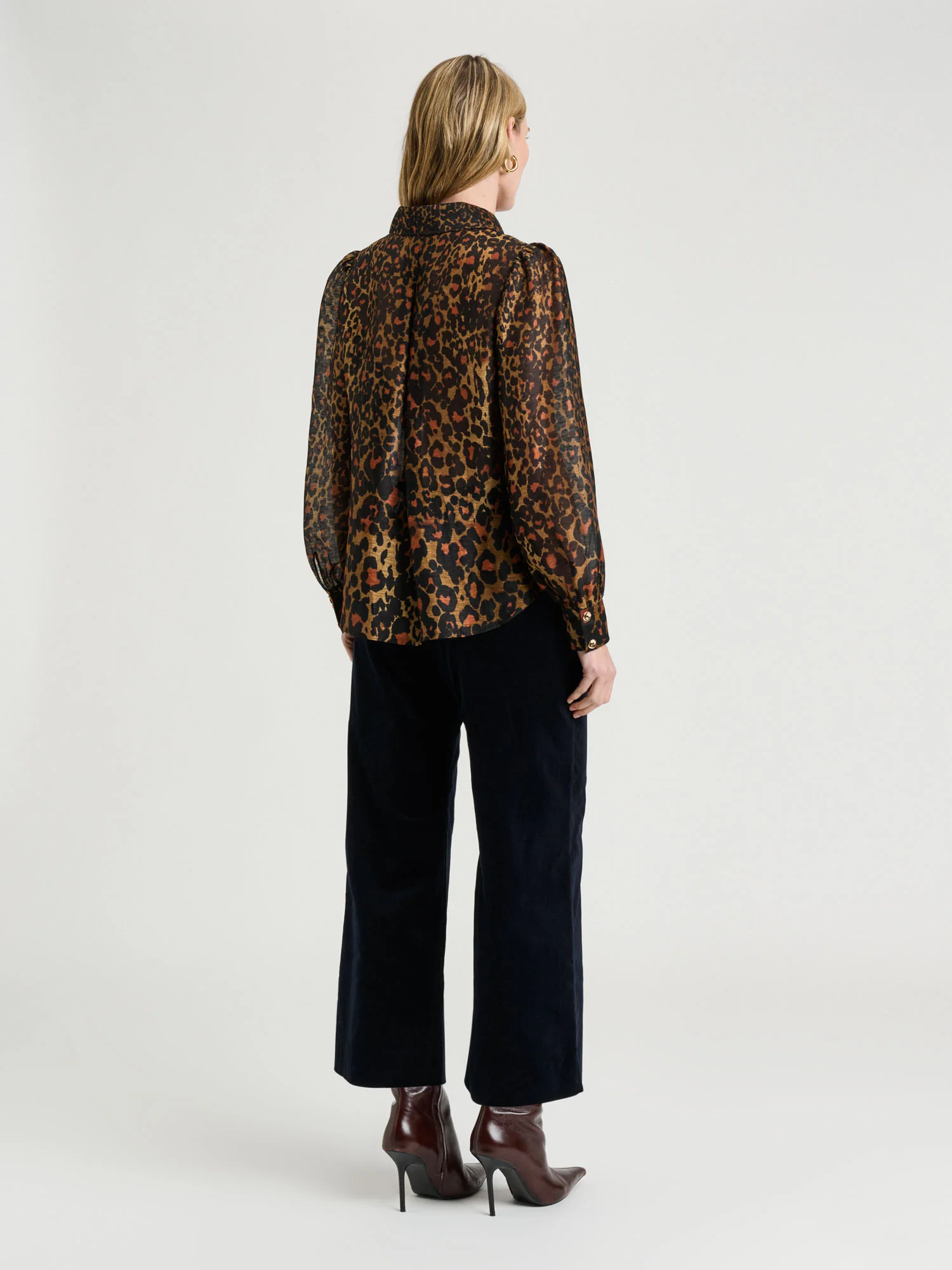 INK STRETCH VELVET FLARED PANT - Image 5