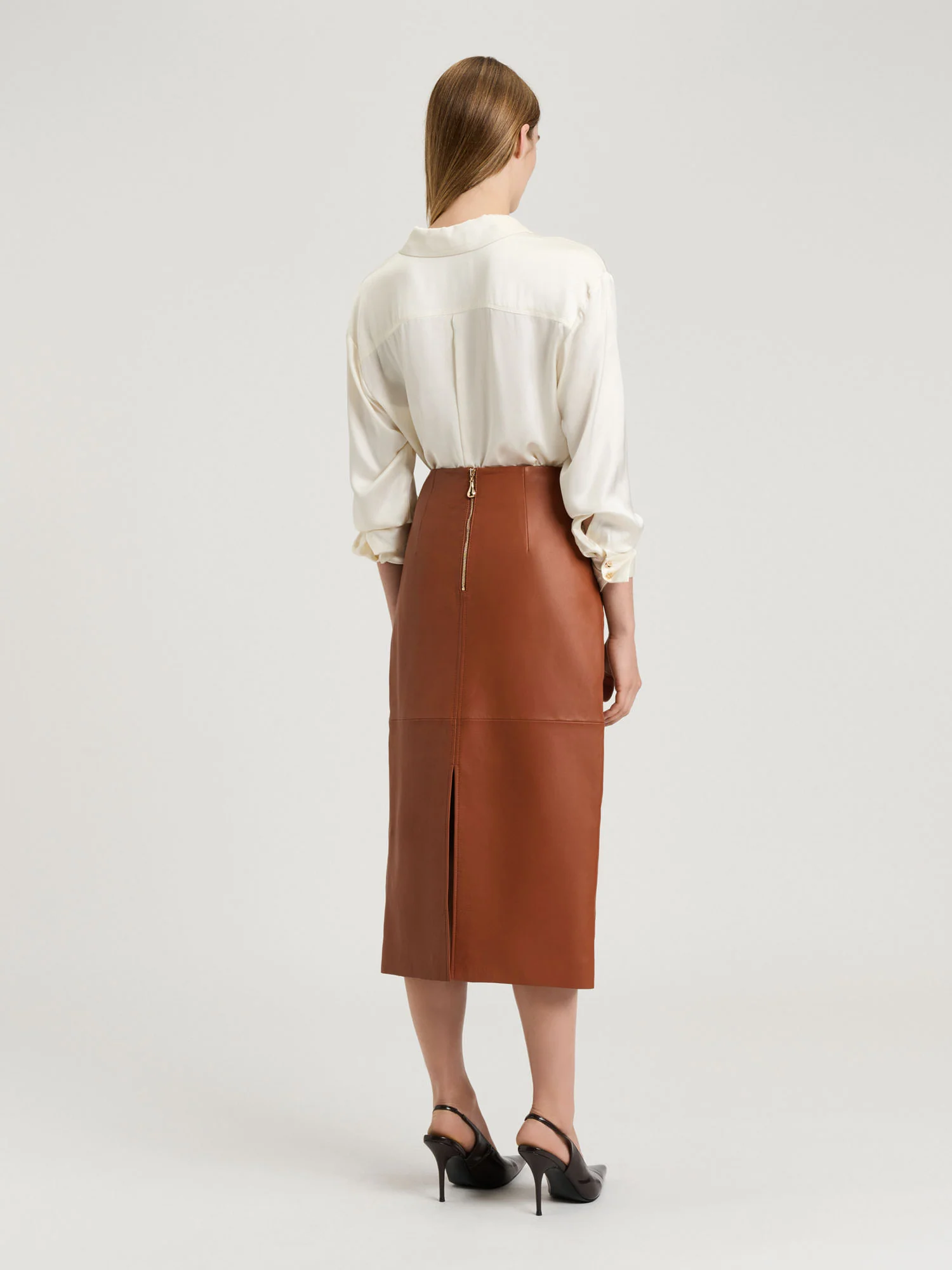 LEATHER PENCIL SKIRT - Image 6