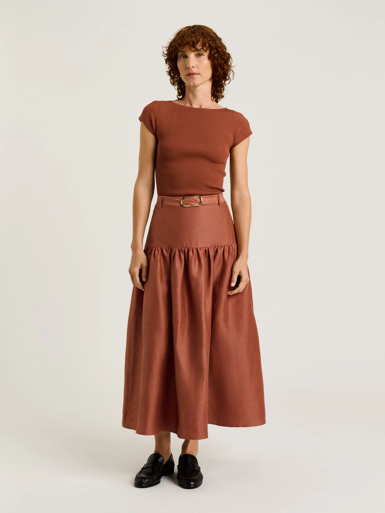 LINEN VISCOSE BLEND GATHERED MIDI SKIRT