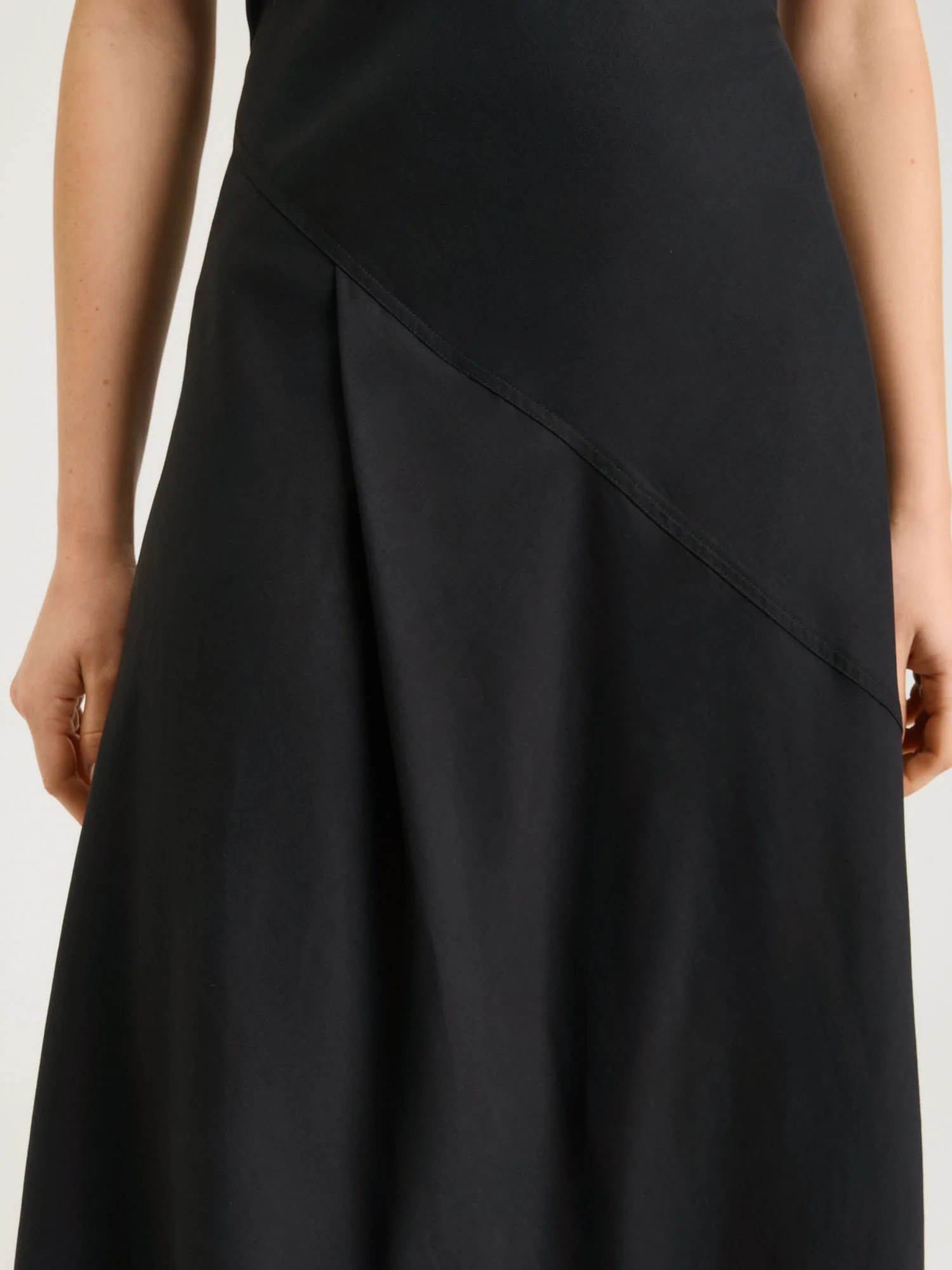 LYOCELL COTTON BIAS MIDI DRESS - Image 3