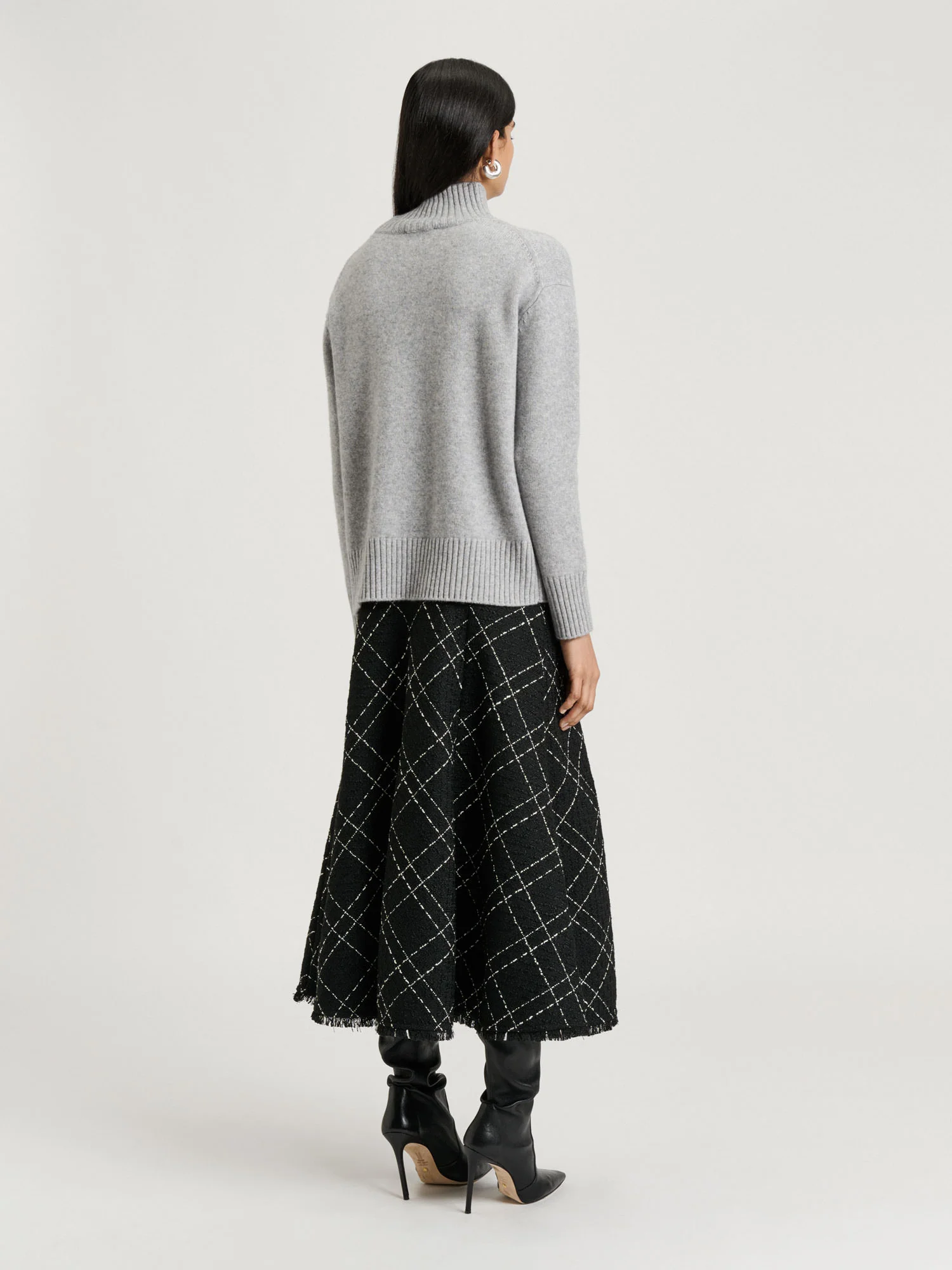 MERINO CASHMERE BLEND OVERSIZED FUNNEL NECK SWEATER - Image 4