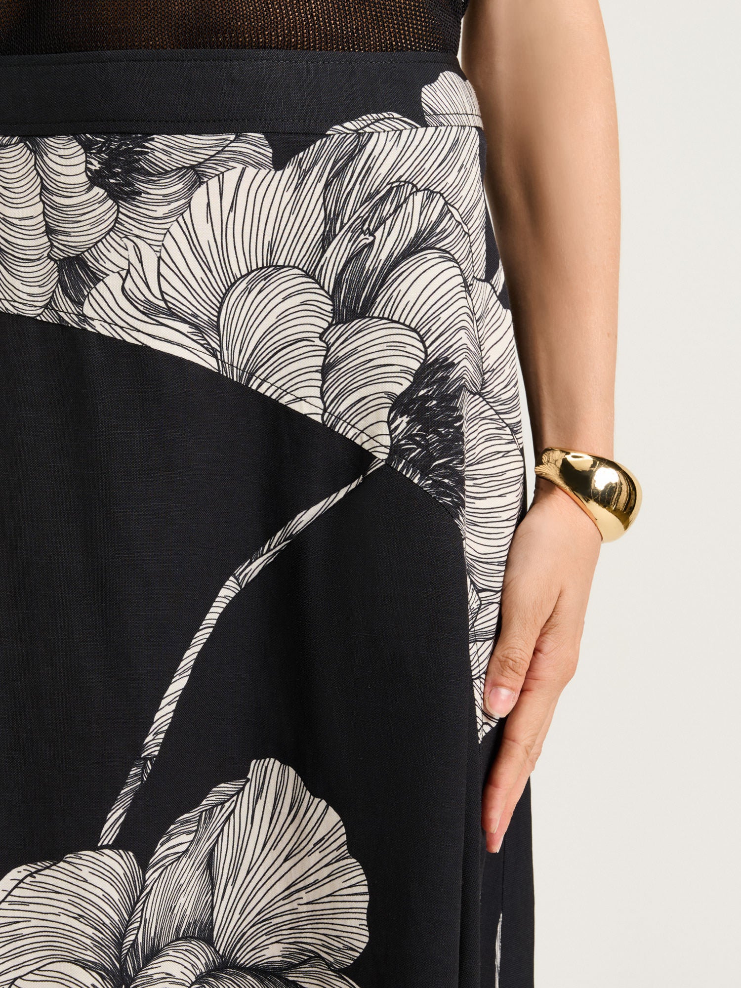 PETITE POPPY VISCOSE LINEN MAXI SKIRT - Image 4