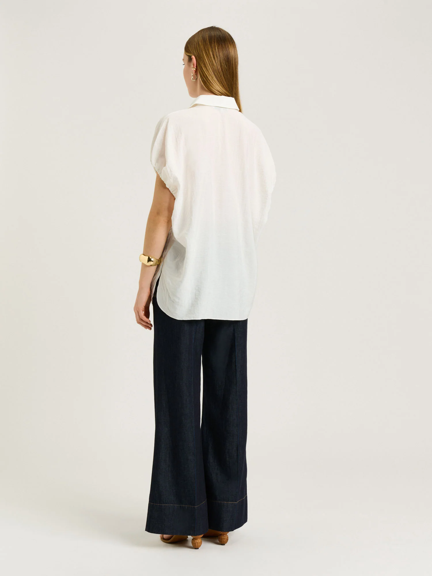 RAYON BLEND GATHERED SLEEVE SHIRT - Image 5