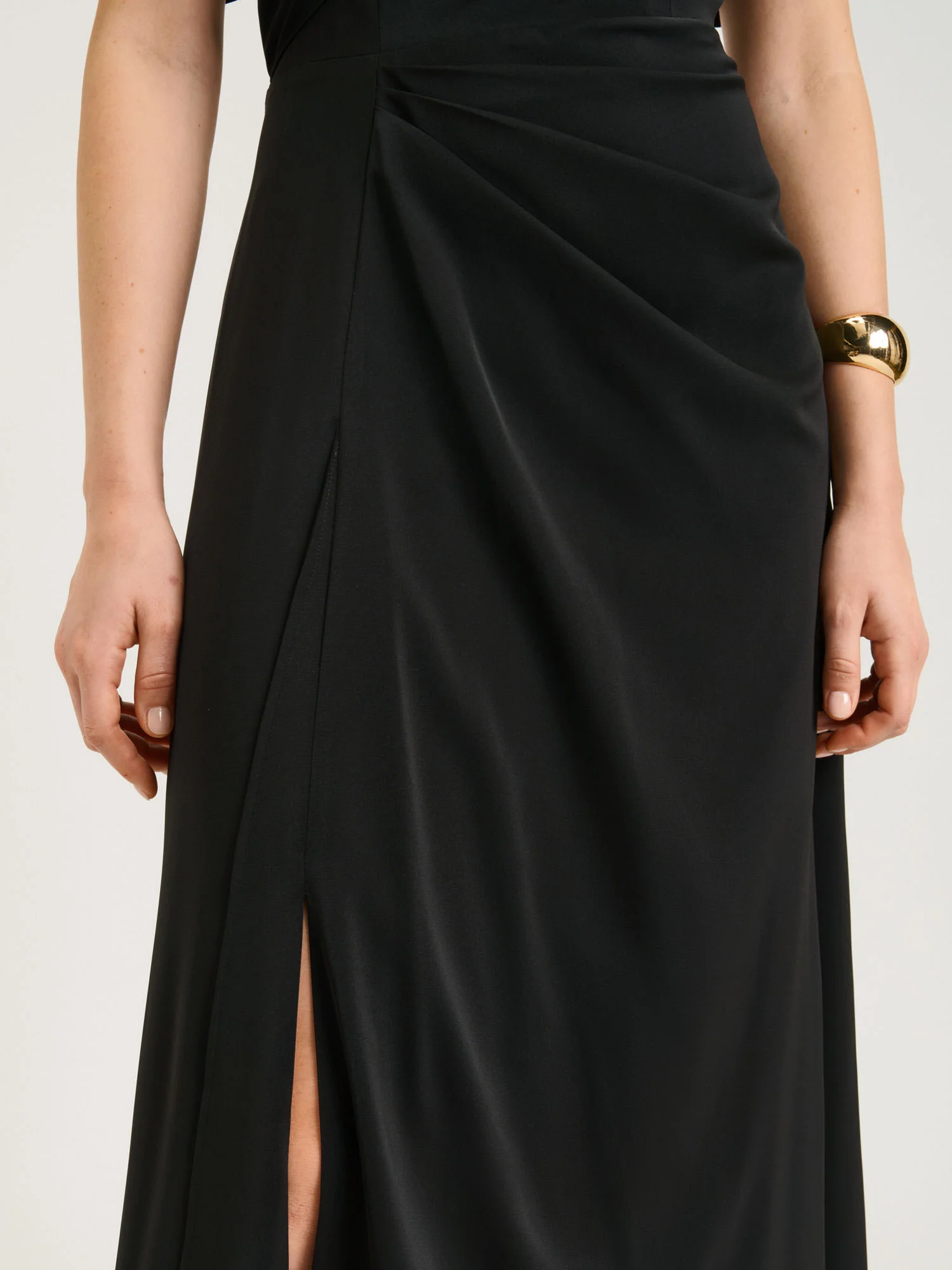 SATIN GEORGETTE DRAPED DRESS - Image 4