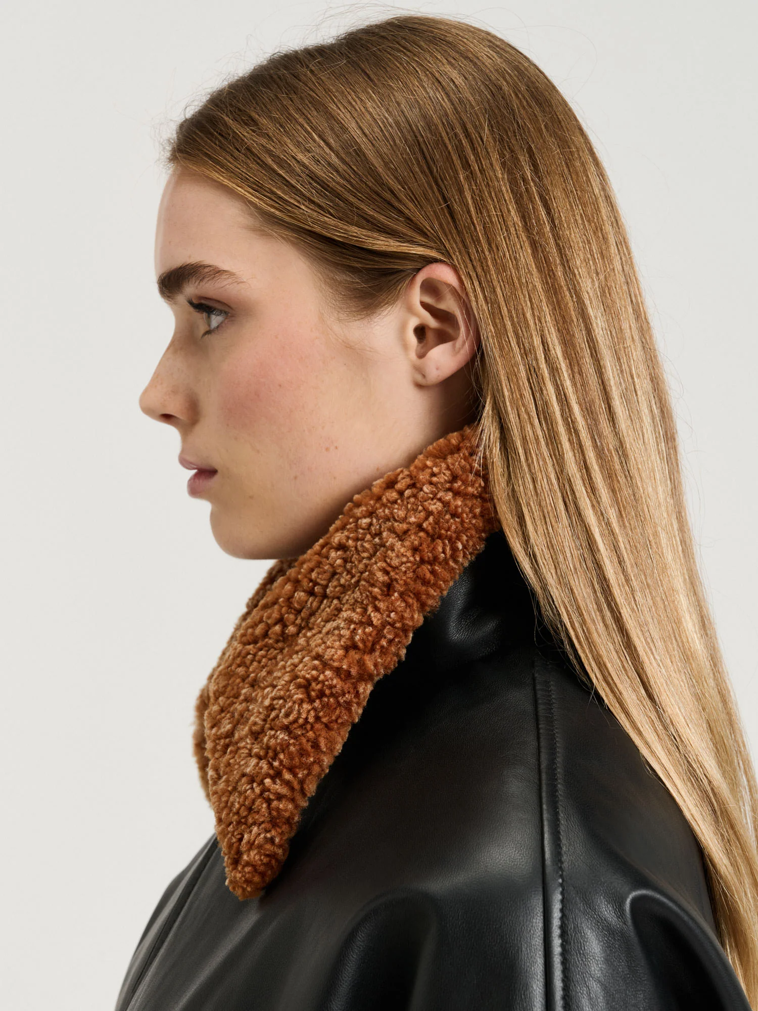 SHEARLING LEATHER BOMBER - Image 3
