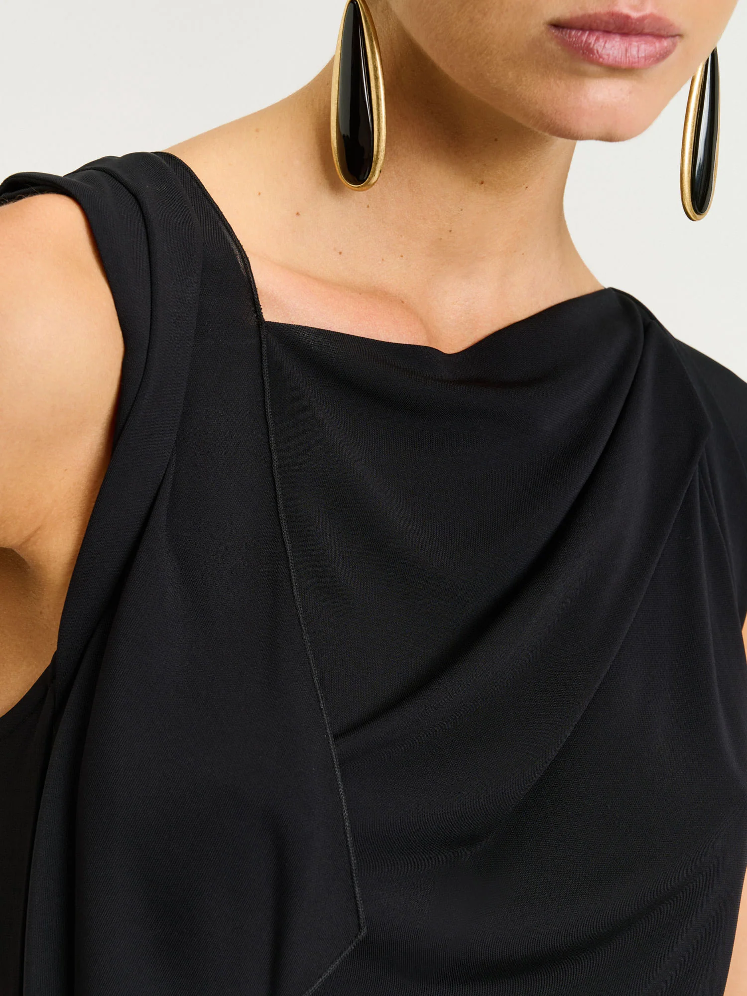 SLINKY JERSEY DRAPED BOAT NECK TOP - Image 3