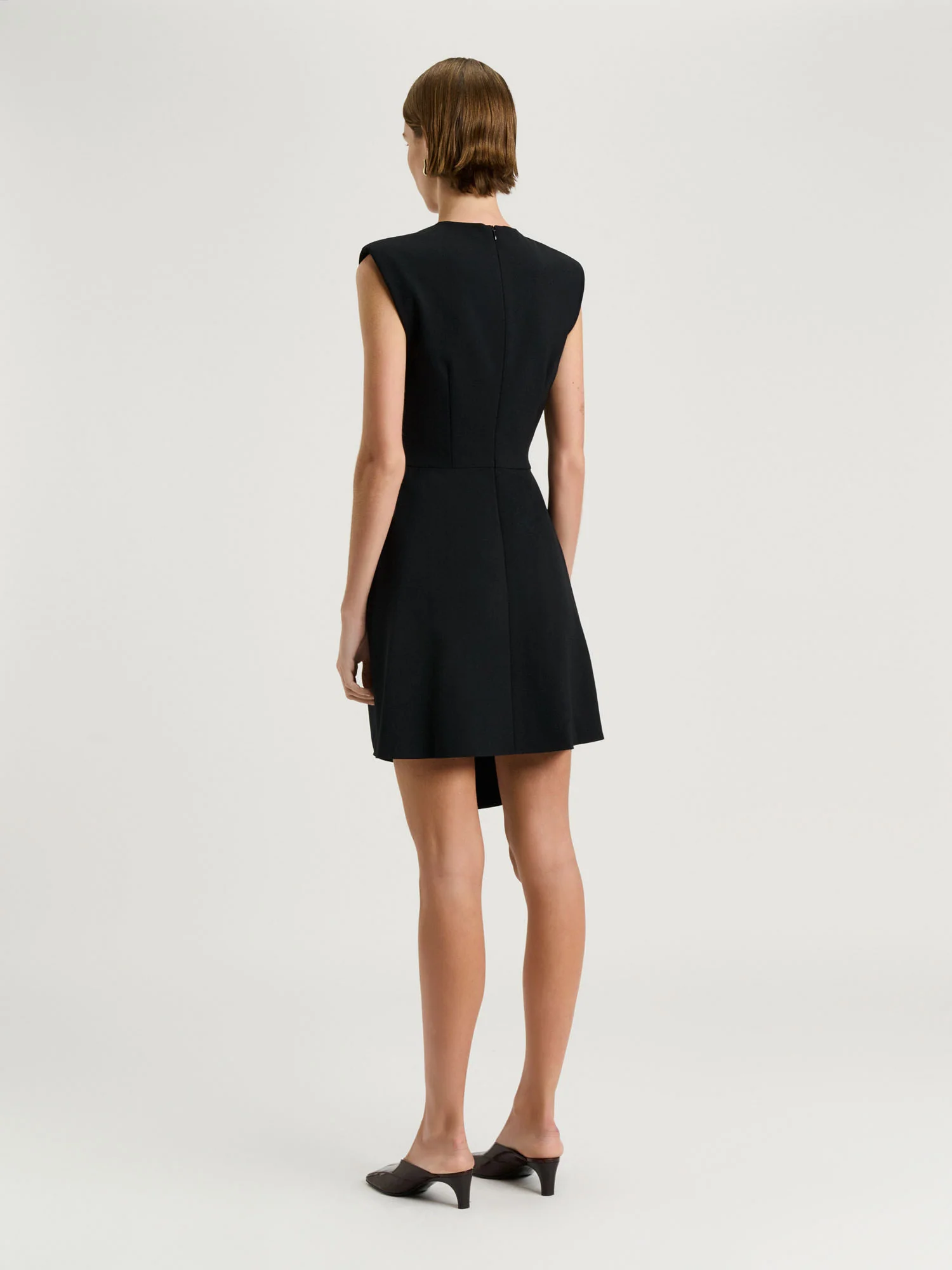STRETCH CREPE FLOWER BROOCH MINI DRESS - Image 4