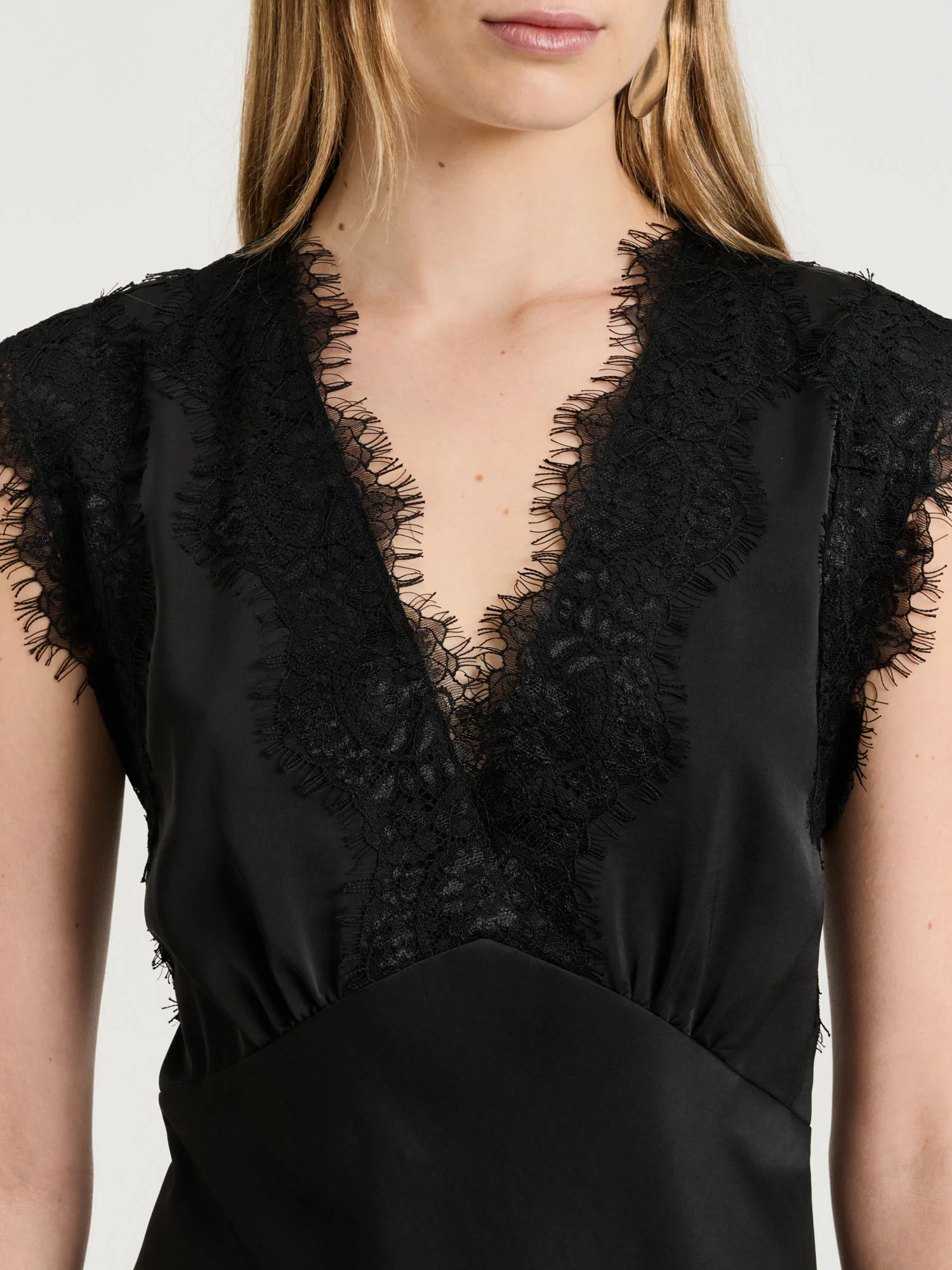WASHED SATIN LACE TRIM MIDI DRESS - Image 3