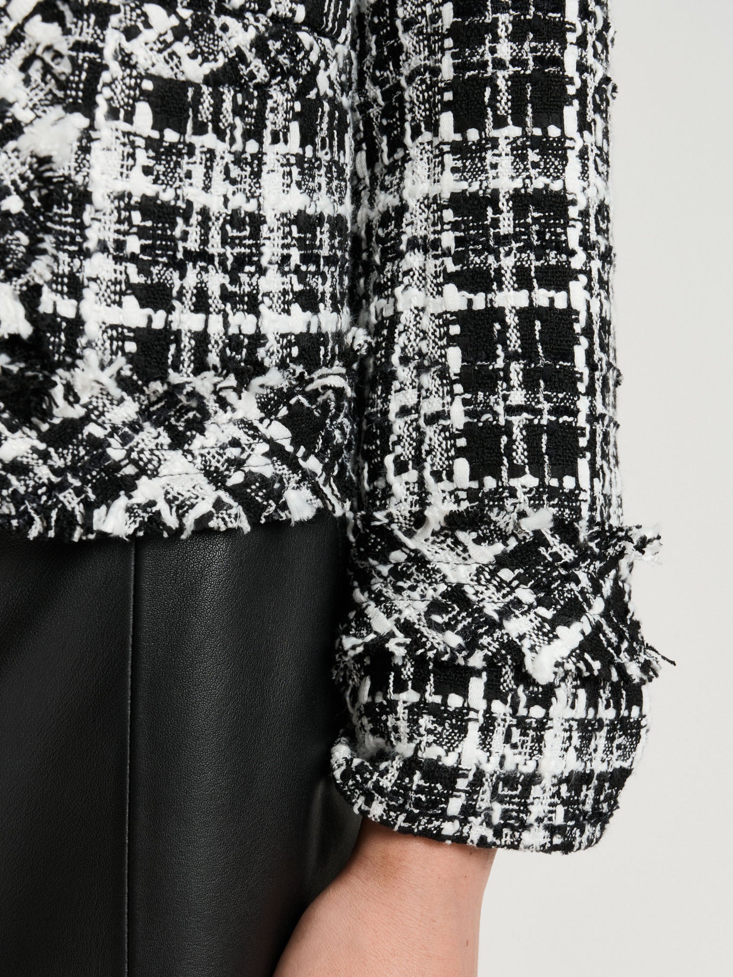 WIDE CHECK TWEED JACKET - Image 4