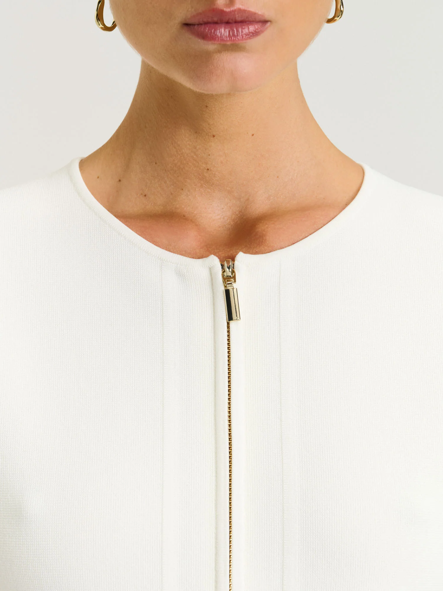 ZIP FRONT MILANO CREPE KNIT JACKET - Image 3