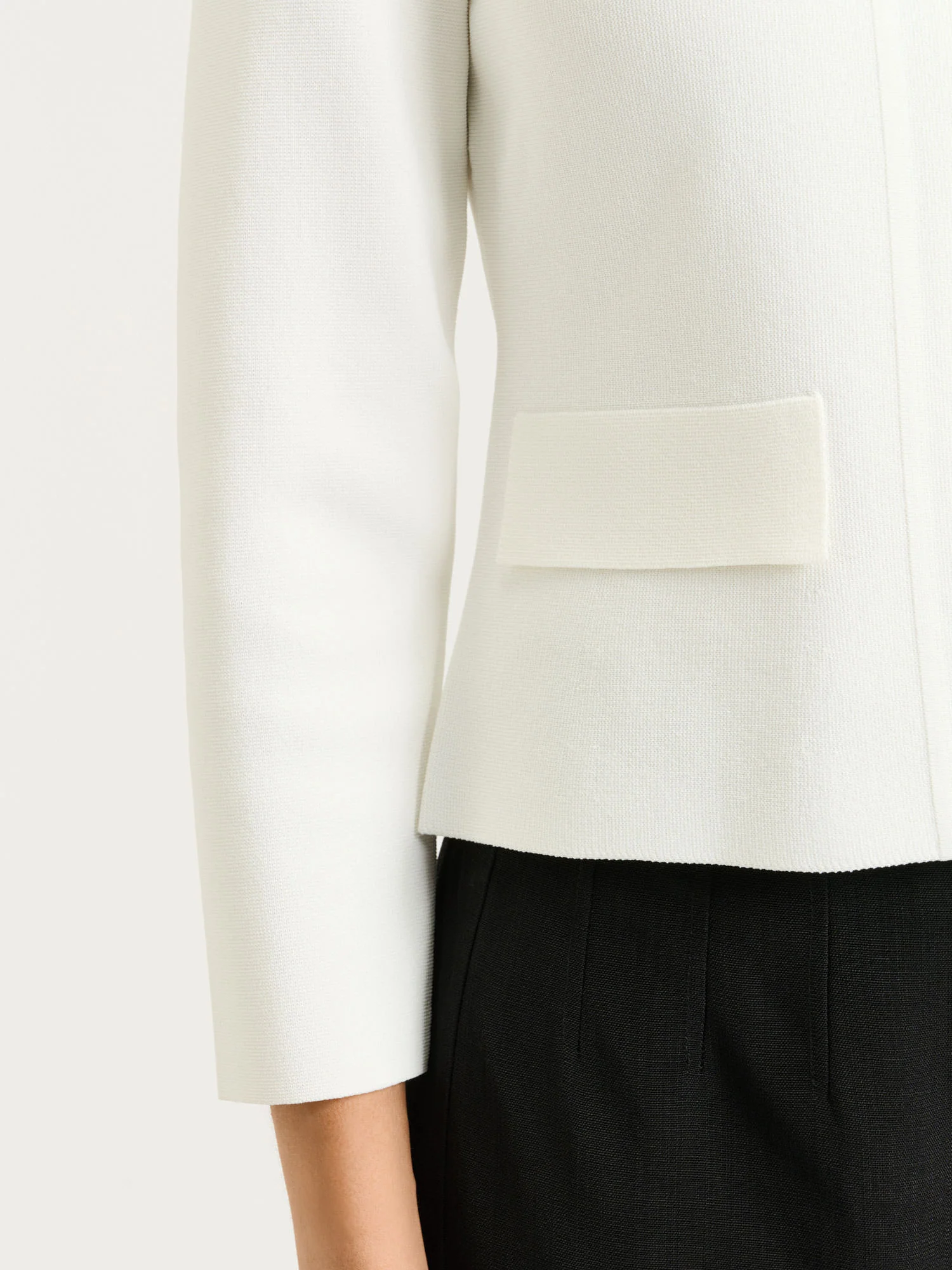 ZIP FRONT MILANO CREPE KNIT JACKET - Image 4